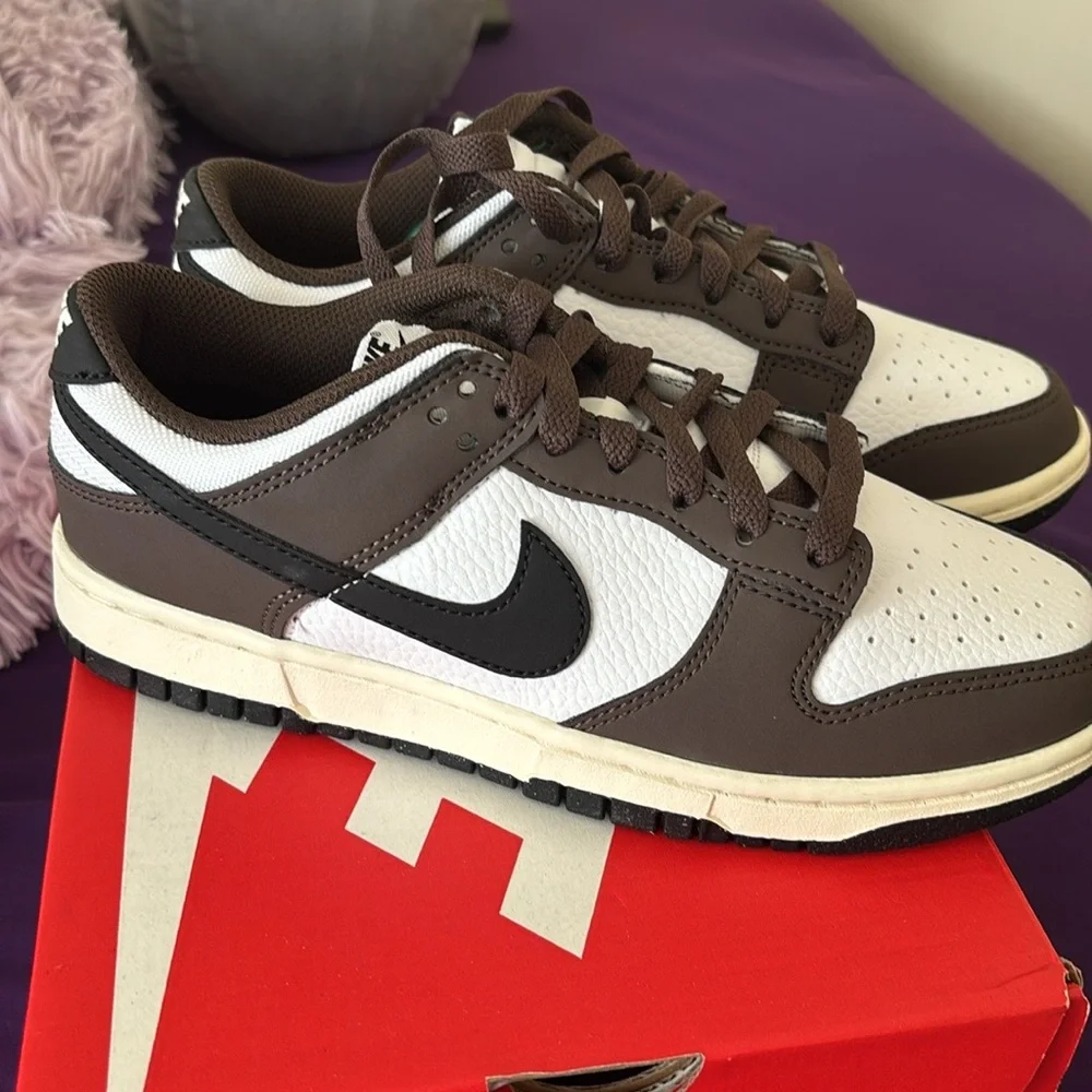 Nike Dunk Low Next Nature- Brown Baroque - Picture 1 of 7